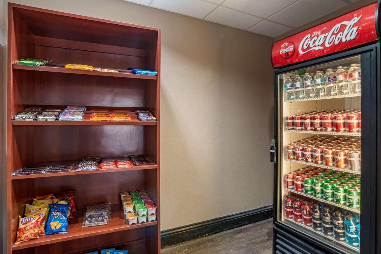 Comfort Inn & Suites Clinton Εξωτερικό φωτογραφία