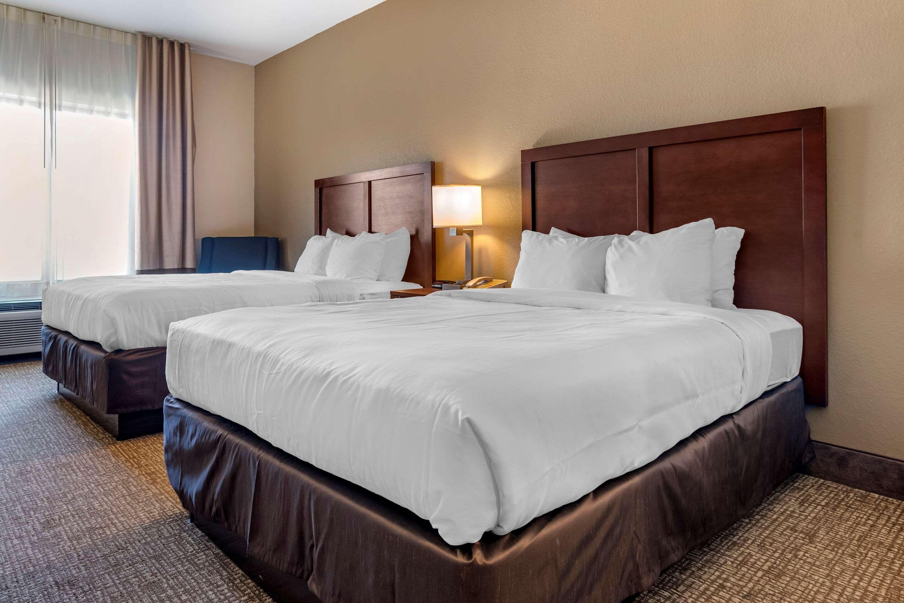Comfort Inn & Suites Clinton Εξωτερικό φωτογραφία