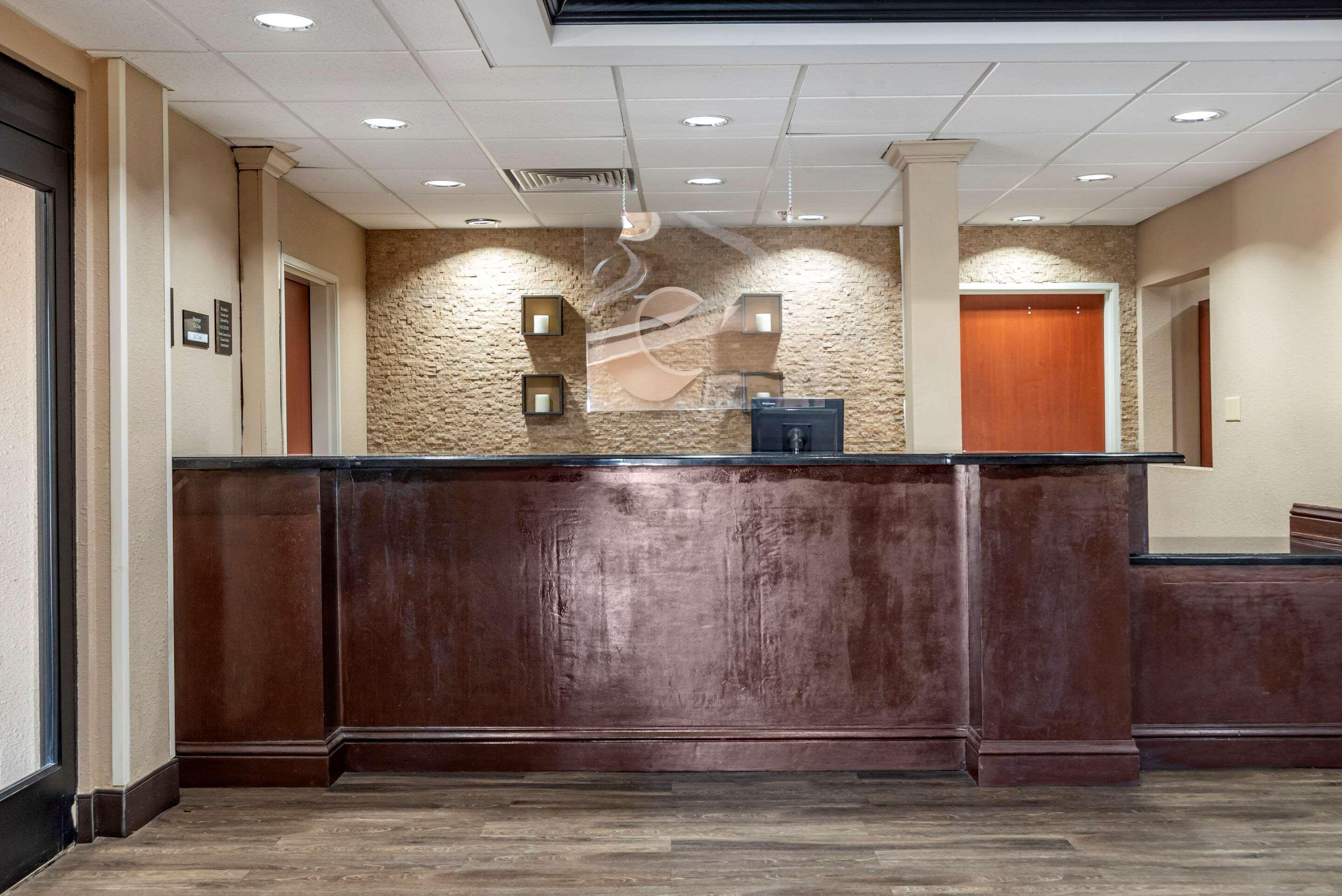 Comfort Inn & Suites Clinton Εξωτερικό φωτογραφία