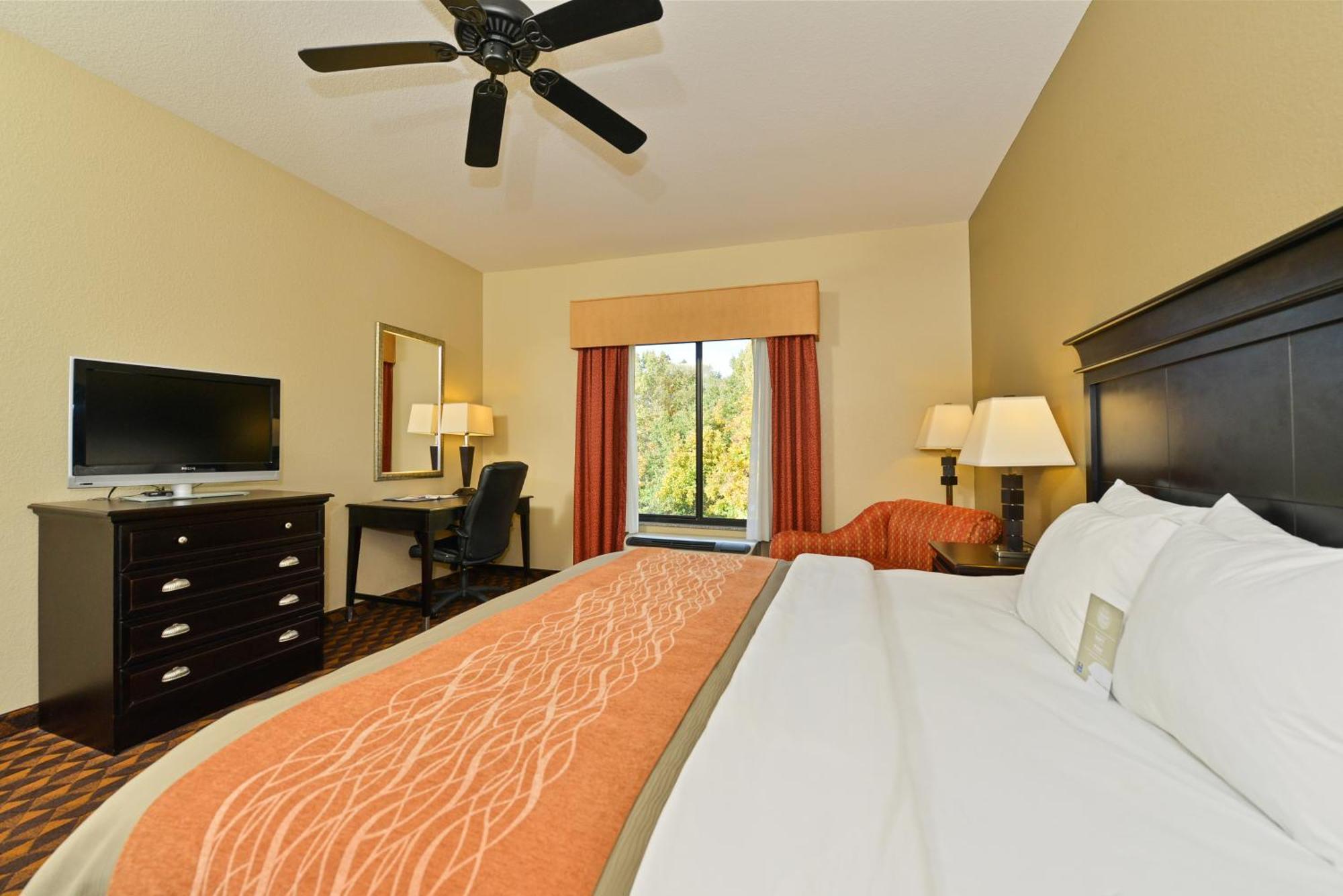 Comfort Inn & Suites Clinton Δωμάτιο φωτογραφία